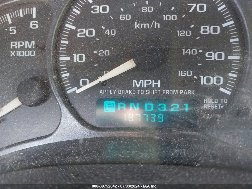 2002 Chevrolet Silverado 1500 VIN: 2GCEK19T821195761 Lot: 39752842