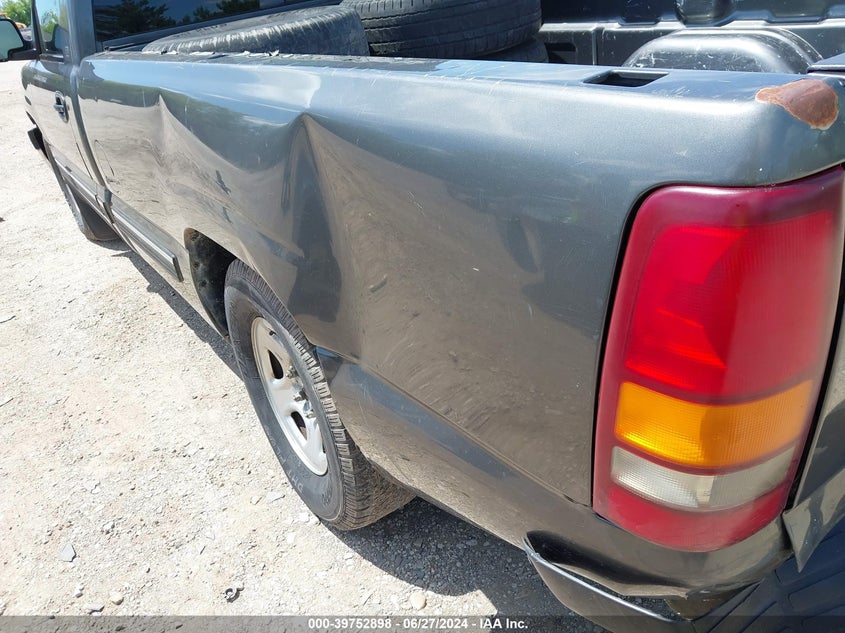 2002 Chevrolet Silverado 1500 VIN: 1GCEC14W42Z168644 Lot: 39752898