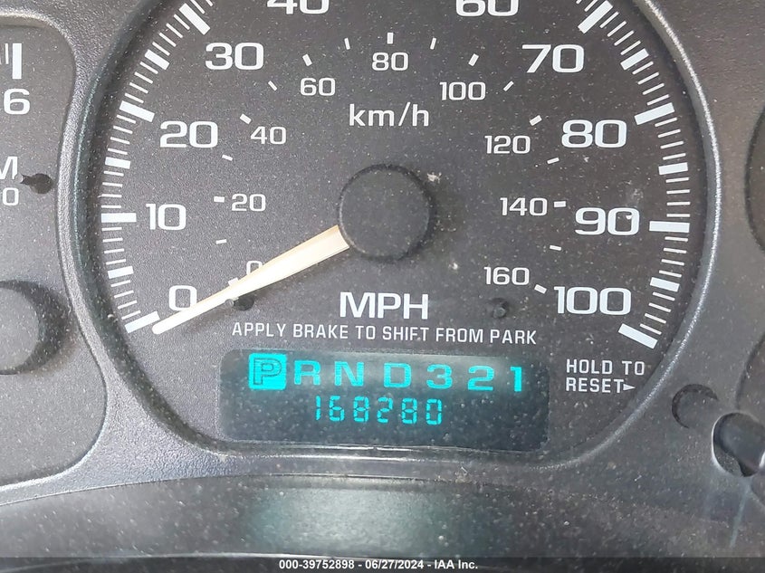 2002 Chevrolet Silverado 1500 VIN: 1GCEC14W42Z168644 Lot: 39752898