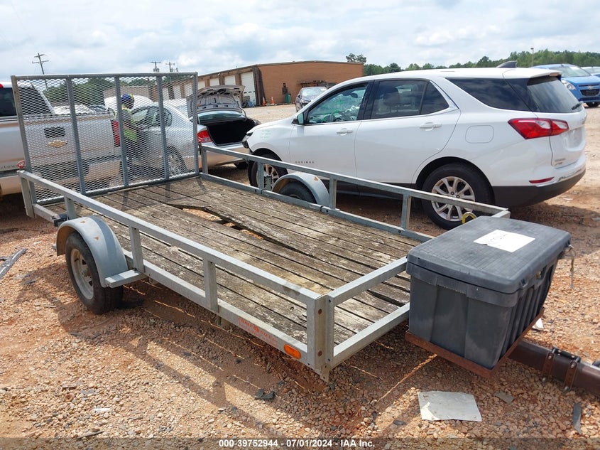 2009 TRAILER SINGLE AXLE TRAILER