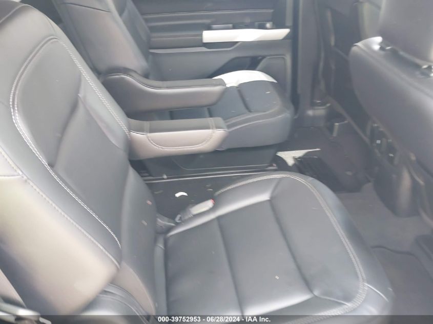 2022 Ford Explorer Xlt VIN: 1FMSK7DH8NGB58222 Lot: 39752953