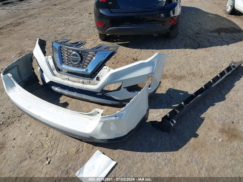 2018 NISSAN ROGUE S/SV - KNMAT2MV0JP544682