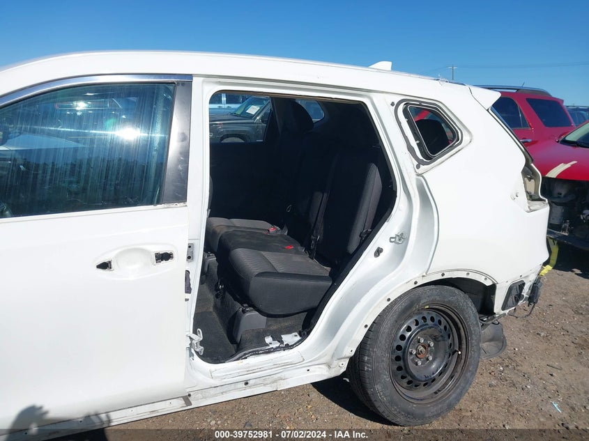 2018 NISSAN ROGUE S/SV - KNMAT2MV0JP544682