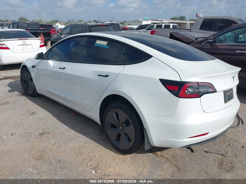 VIN 5YJ3E1EB3NF125694 2022 TESLA MODEL 3