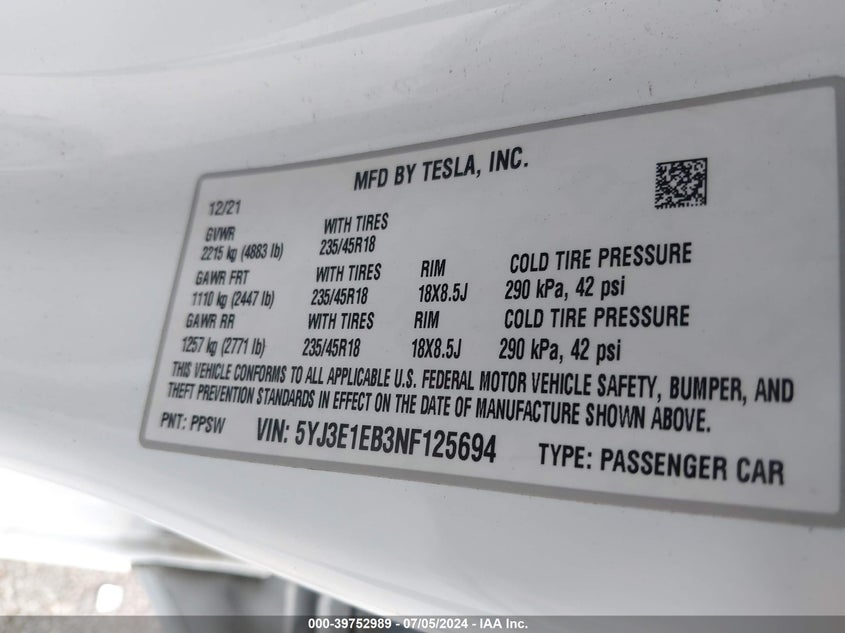 VIN 5YJ3E1EB3NF125694 2022 TESLA MODEL 3