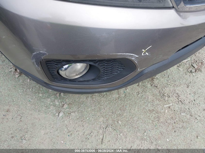 2011 Kia Sorento Lx VIN: 5XYKTDA18BG036837 Lot: 39753006