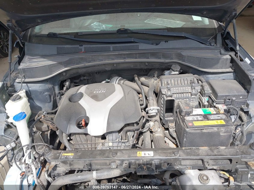 2013 Hyundai Santa Fe VIN: 5XYZUDLA0DG010258 Lot: 39753147