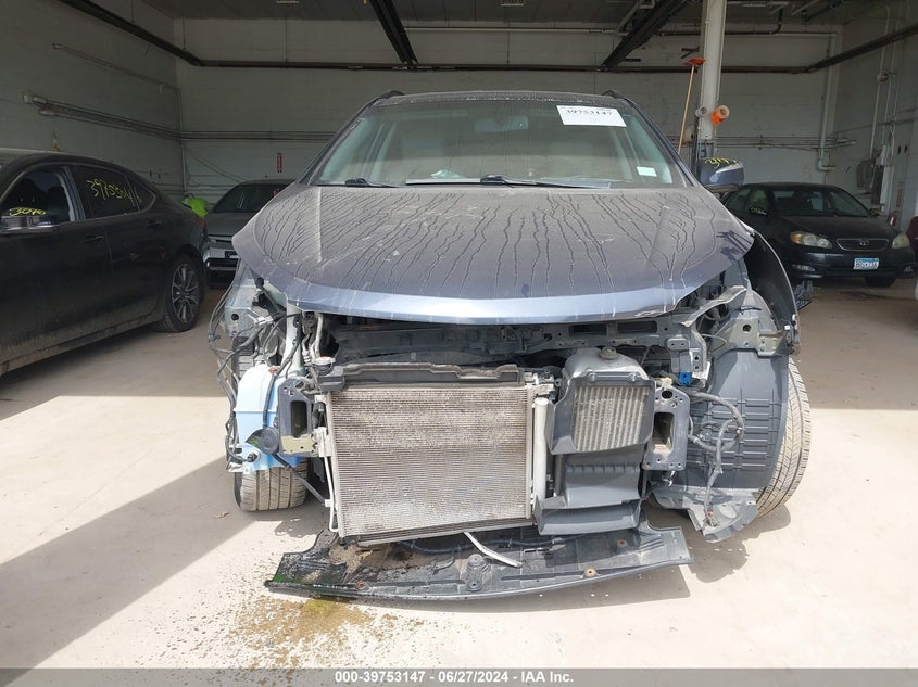 2013 Hyundai Santa Fe VIN: 5XYZUDLA0DG010258 Lot: 39753147