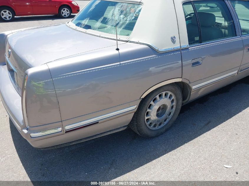 1999 Cadillac Deville Standard VIN: 1G6KD54Y0XU721791 Lot: 39753155