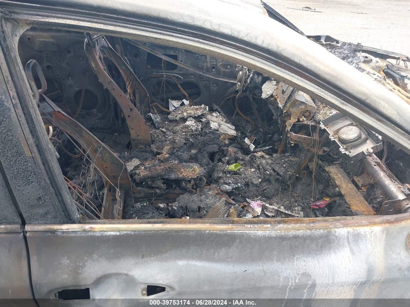 2021 TOYOTA CAMRY SE - 4T1G11AK1MU522163