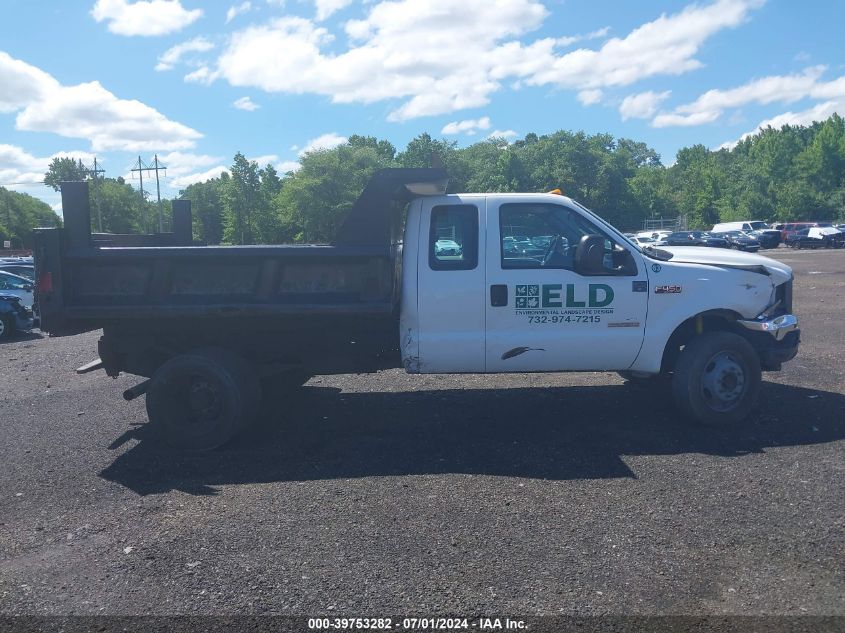 2004 Ford F-450 Lariat/Xl/Xlt VIN: 1FDXX47PX4EC88361 Lot: 39753282