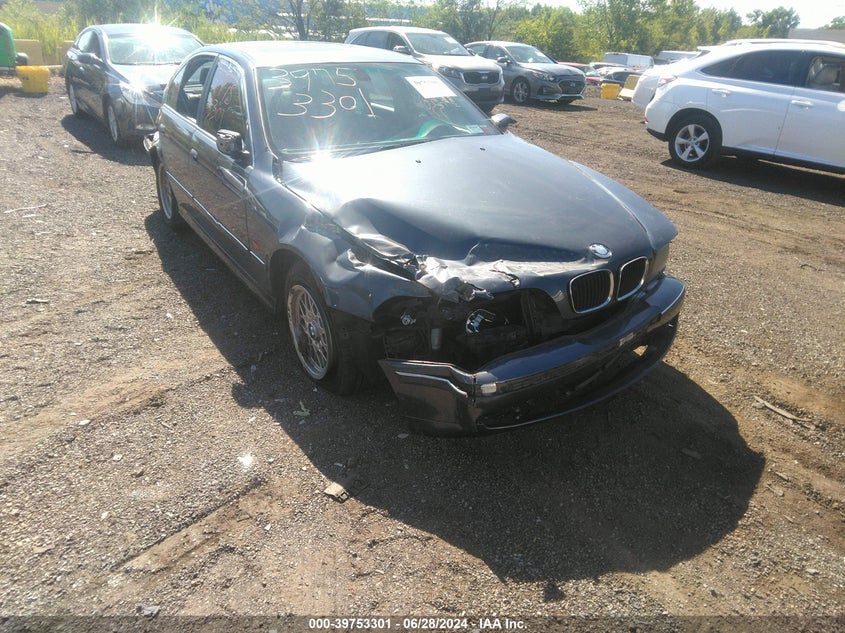 2000 BMW 528 I Automatic VIN: WBADM6342YGV02659 Lot: 39753301
