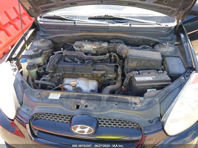 2009 Hyundai Accent Gs VIN: KMHCM36C89U126614 Lot: 39753307