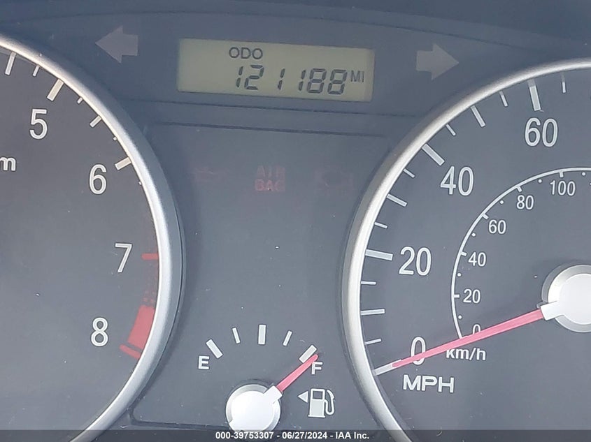 2009 Hyundai Accent Gs VIN: KMHCM36C89U126614 Lot: 39753307