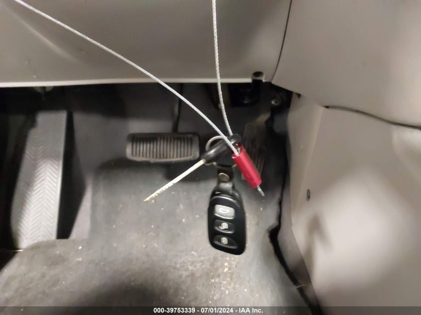 2009 Kia Spectra Ex VIN: KNAFE221695657380 Lot: 39753339