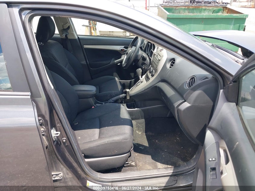 2010 Toyota Matrix VIN: 2T1KU4EE0AC398990 Lot: 39753416