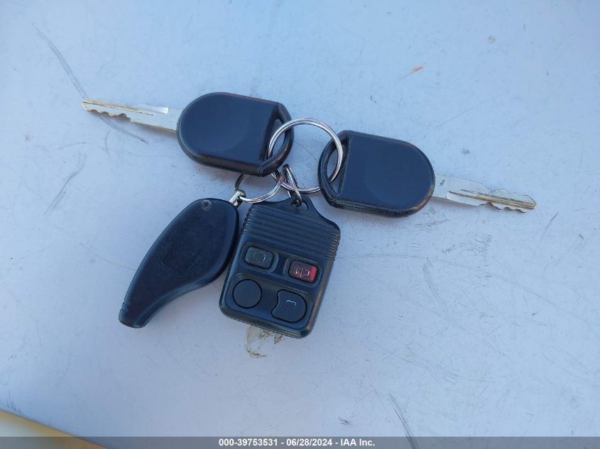 2010 Ford Focus Se VIN: 1FAHP3FN6AW223814 Lot: 39753531