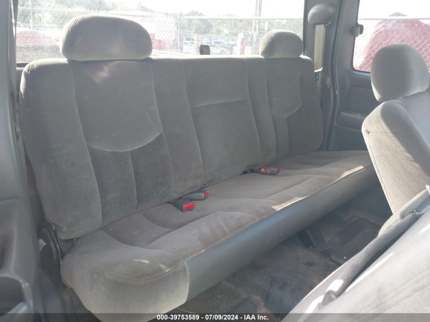 2003 GMC Sierra 2500Hd K2500 Heavy Duty VIN: 1GTHK29153E285936 Lot: 39753589