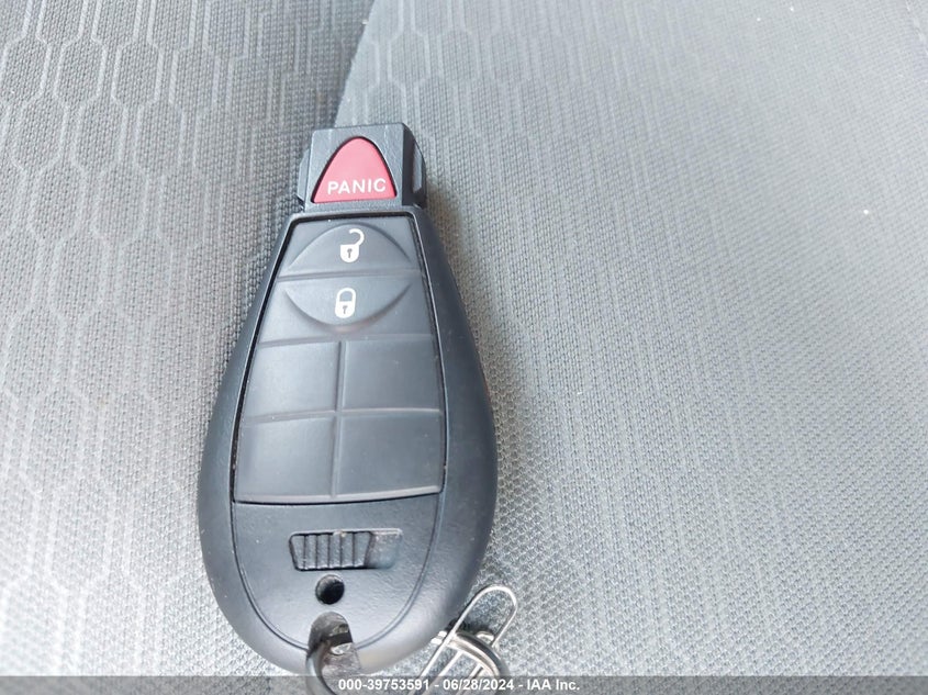 2017 RAM 1500 EXPRESS  4X4 5'7 BOX - 1C6RR7KT8HS834196