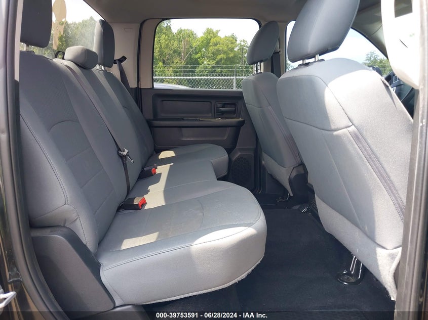 2017 RAM 1500 EXPRESS  4X4 5'7 BOX - 1C6RR7KT8HS834196