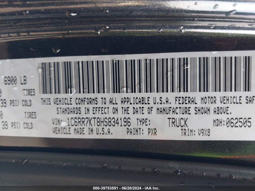 2017 RAM 1500 EXPRESS  4X4 5'7 BOX - 1C6RR7KT8HS834196