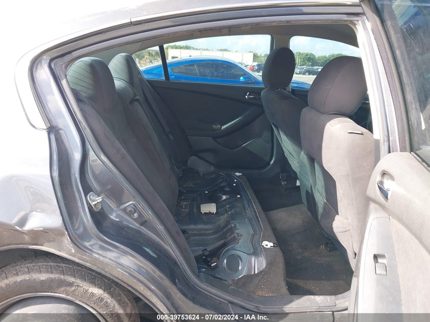 2011 Nissan Altima 2.5 S VIN: 1N4AL2AP4BC136075 Lot: 39753624