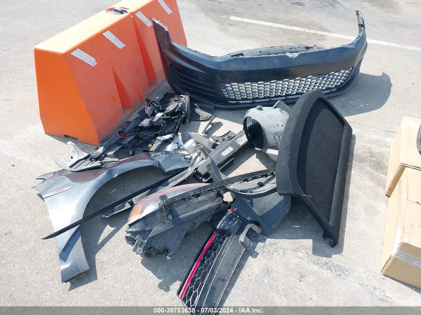 2017 VOLKSWAGEN GOLF GTI AUTOBAHN 4-DOOR/S 4-DOOR/SE 4-DOOR/SPORT 4-DOOR - 3VW447AU0HM059569