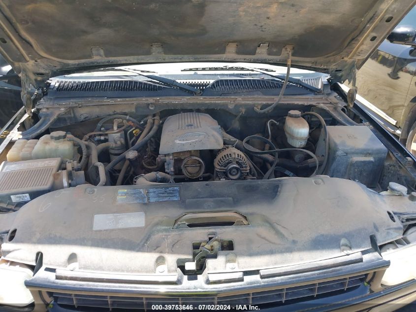 2005 Chevrolet Tahoe Z71 VIN: 1GNEK13T95R113726 Lot: 39753646