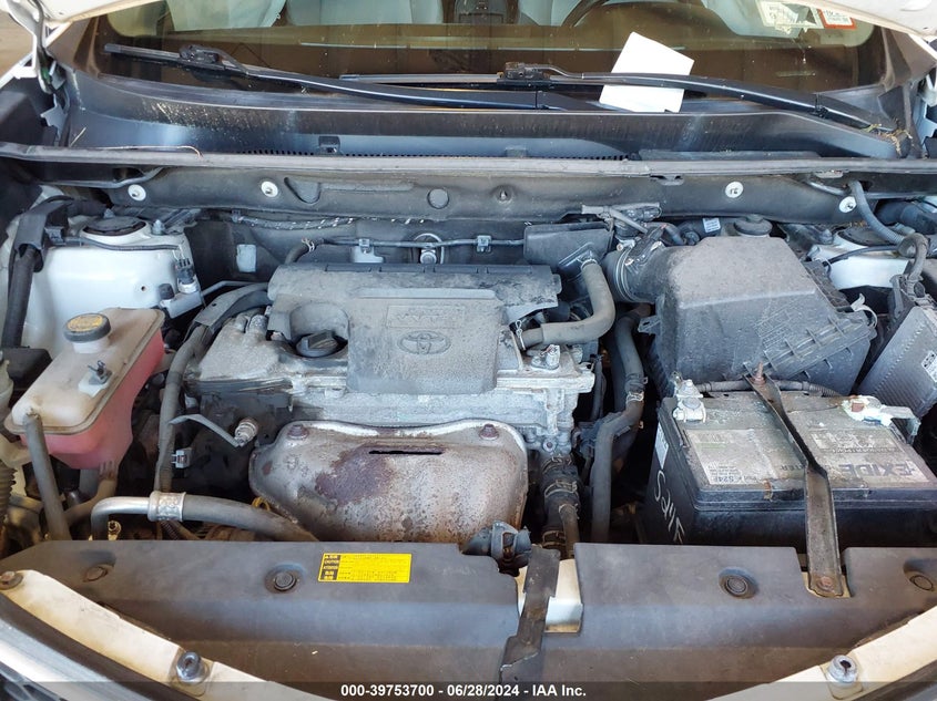 2015 TOYOTA RAV4 XLE - 2T3RFREV5FW371481