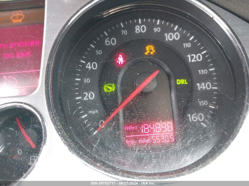 2008 Volkswagen Passat Vr6 VIN: WVWCU73C88P007104 Lot: 39753717