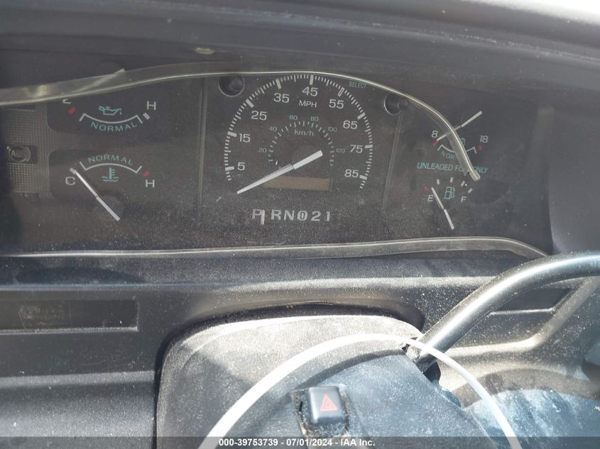 1996 Ford Econoline E350 Super Duty VIN: 1FBJS31H6THB11926 Lot: 39753739