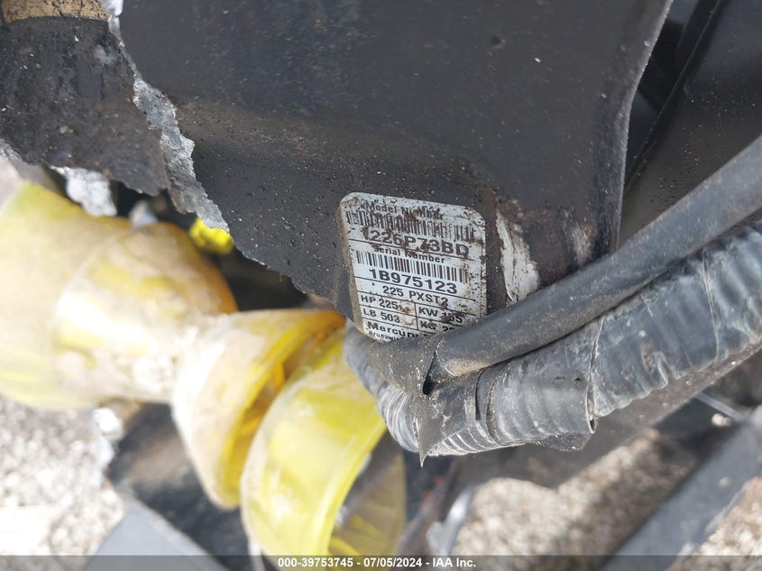 2013 Mercury 225 Otima Max VIN: 1B975123 Lot: 39753745