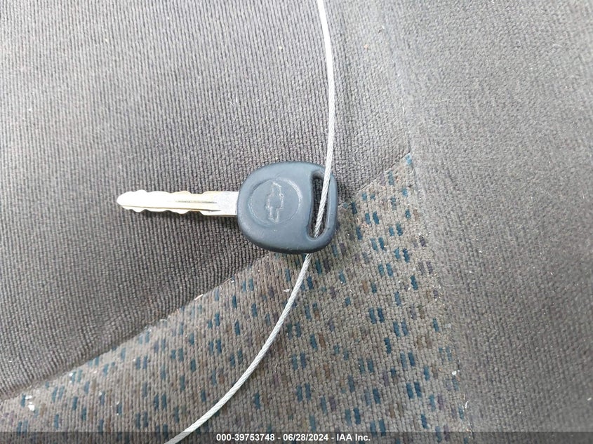 2006 Chevrolet Silverado C1500 VIN: 2GCEC13T361172433 Lot: 39753748