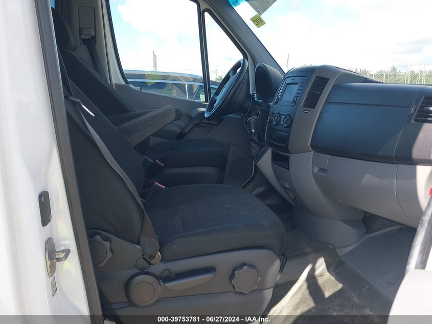 2015 Mercedes-Benz Sprinter 2500 Normal Roof VIN: WDZPE7DC0FP101875 Lot: 39753781