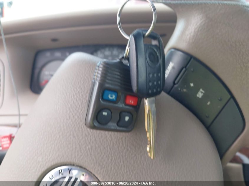 2005 Mercury Grand Marquis Gs VIN: 2MEFM74W35X646663 Lot: 39753818