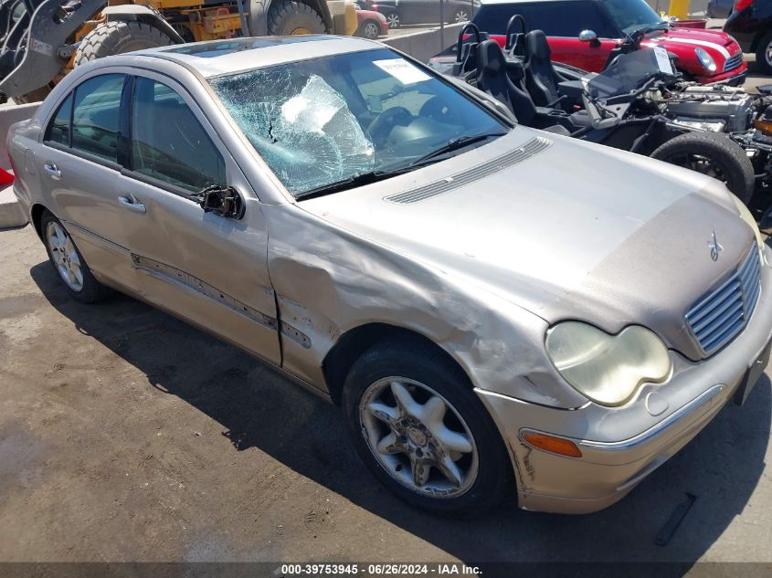 2002 Mercedes-Benz C 240 VIN: WDBRF61J52F281467 Lot: 39753945