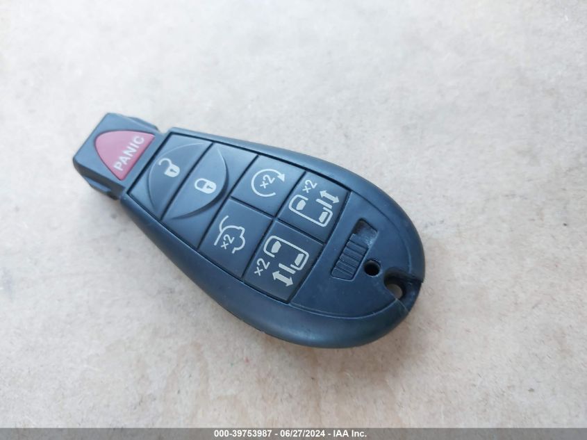 2011 Chrysler Town & Country Touring-L VIN: 2A4RR8DG8BR799645 Lot: 39753987