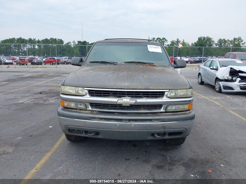 2002 Chevrolet Suburban 1500 Lt VIN: 1GNFK16Z62J275862 Lot: 39754015