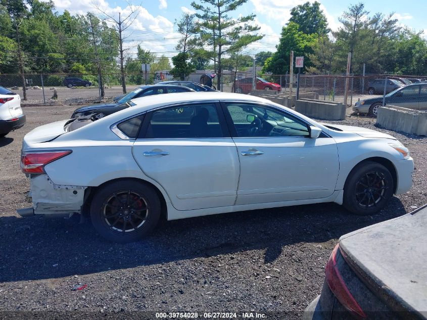 2015 Nissan Altima 2.5 S VIN: 1N4AL3AP8FC579681 Lot: 39754028