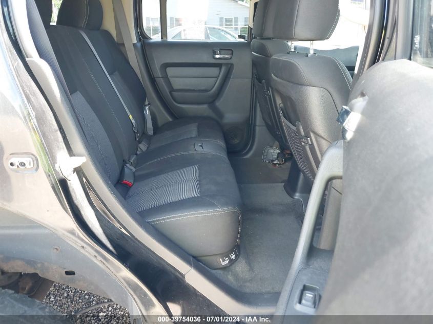 2007 Hummer H3 Suv VIN: 5GTDN13E178105084 Lot: 39754036