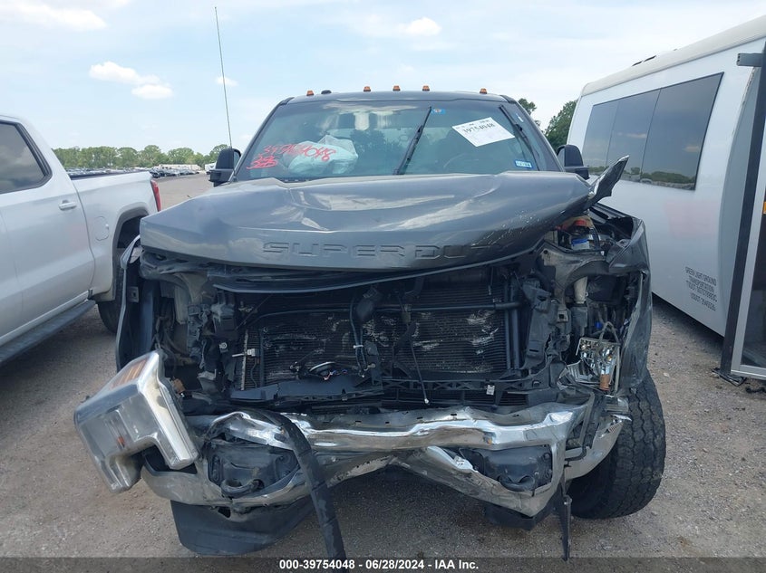 2019 Ford F-250 Super Duty VIN: 1FT7W2BT1KEF57263 Lot: 39754048