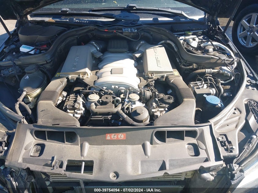 2013 MERCEDES-BENZ C 63 AMG - WDDGF7HB5DA858498