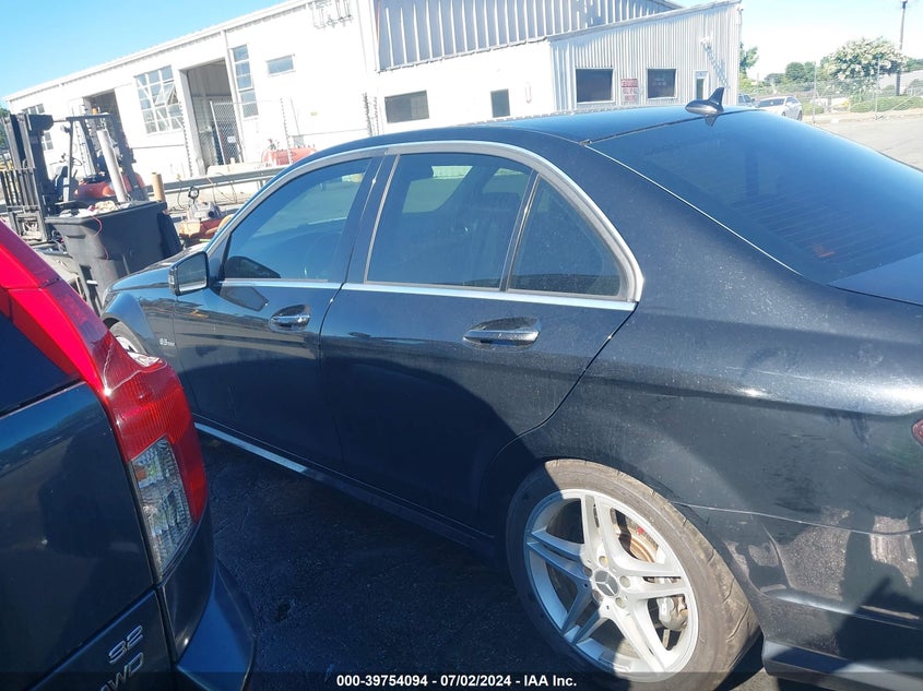 2013 MERCEDES-BENZ C 63 AMG - WDDGF7HB5DA858498