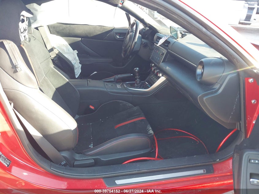 2022 Subaru Brz Limited VIN: JF1ZDBE14N9700573 Lot: 39754152