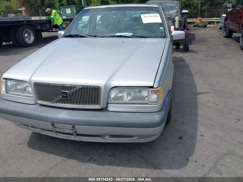 1994 Volvo 850 VIN: YV1LS5522R2135670 Lot: 39754243