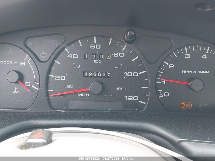 2001 Mercury Sable Ls VIN: 1MEFM53U61G629702 Lot: 39754320