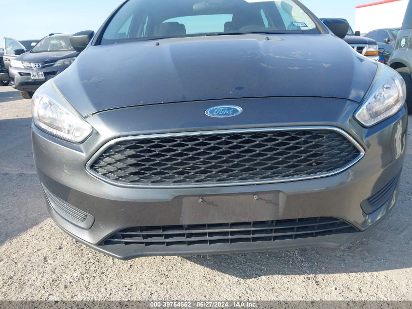 2018 Ford Focus S VIN: 1FADP3E29JL268866 Lot: 39754552