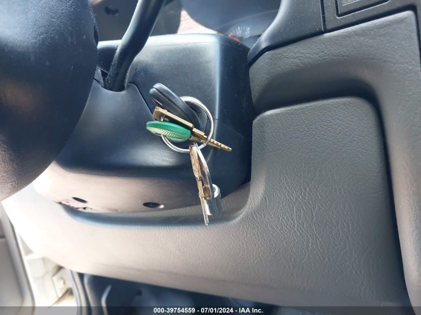 1999 Volkswagen Eurovan Mv VIN: WV3AH2704XH123453 Lot: 39754559