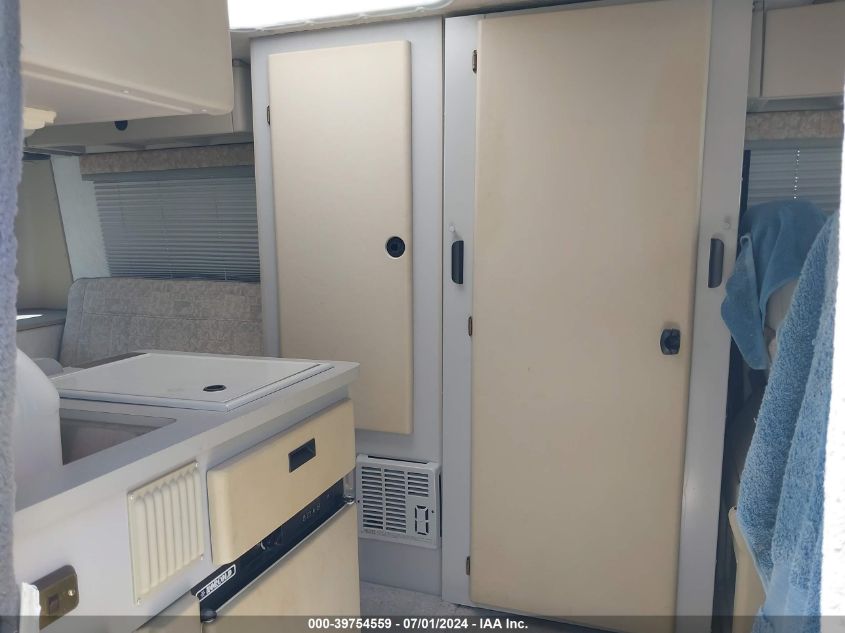 1999 Volkswagen Eurovan Mv VIN: WV3AH2704XH123453 Lot: 39754559