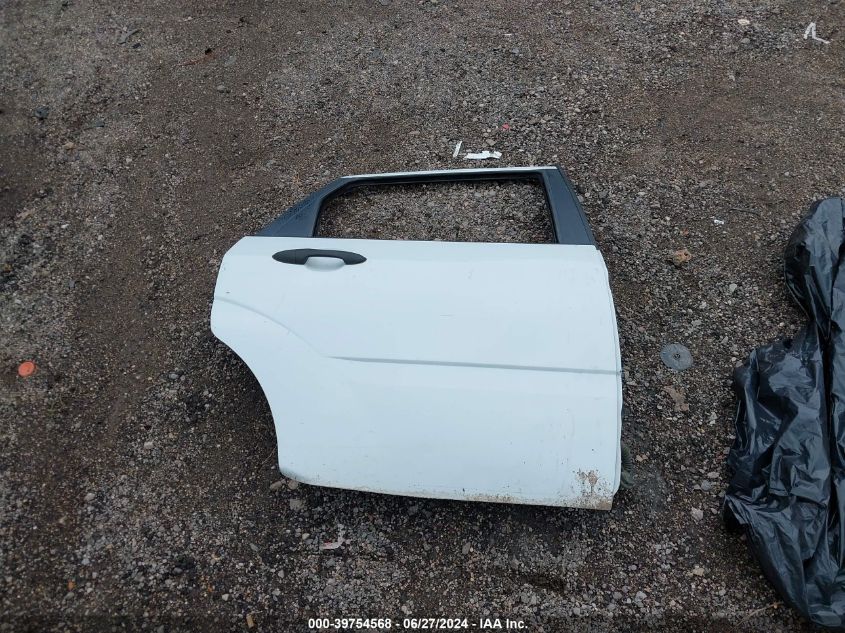 2005 Ford Focus Zx4 VIN: 1FAFP34N75W294004 Lot: 39754568